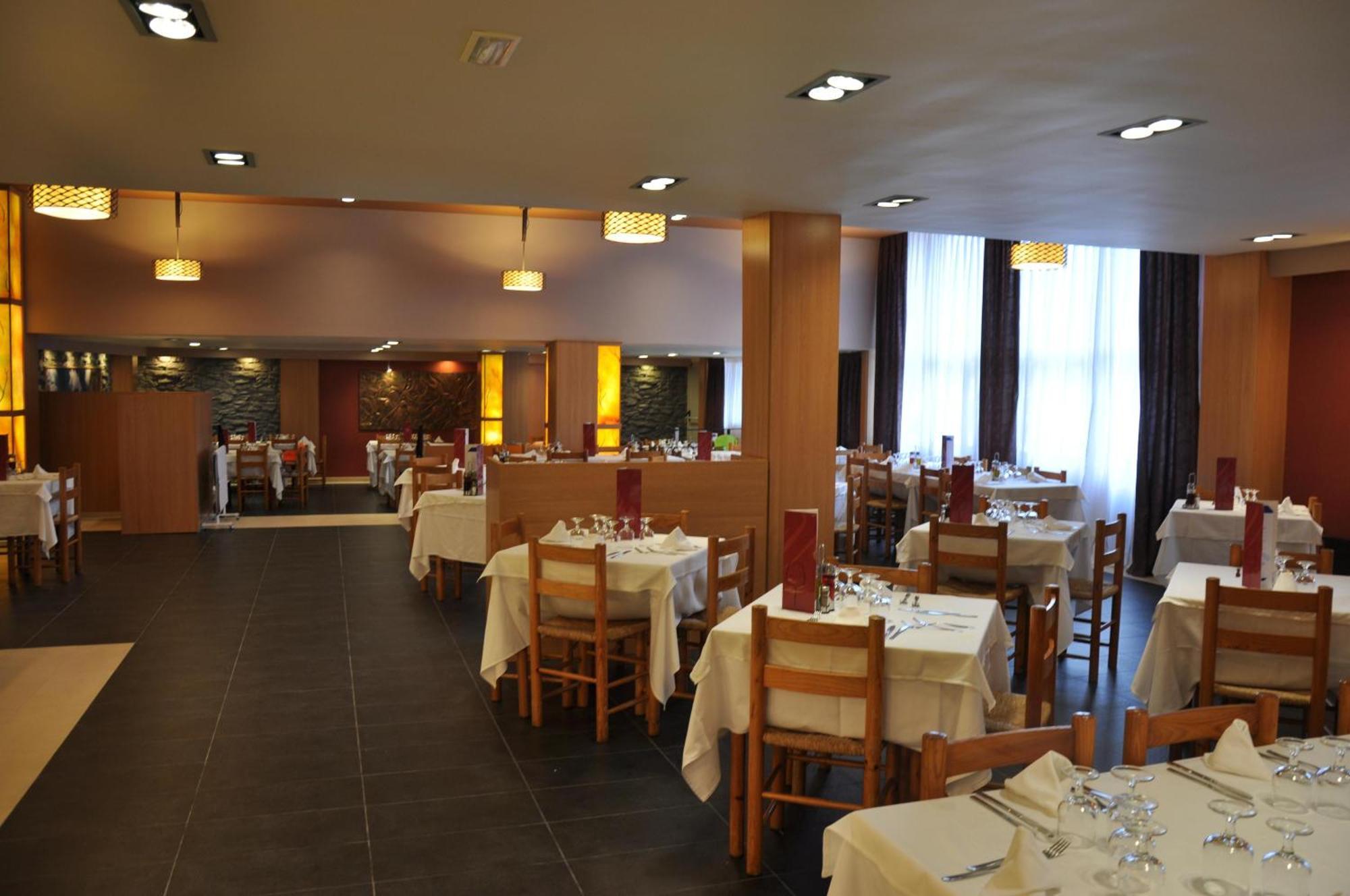 Evenia Monte Alba Hotel Cerler Ngoại thất bức ảnh