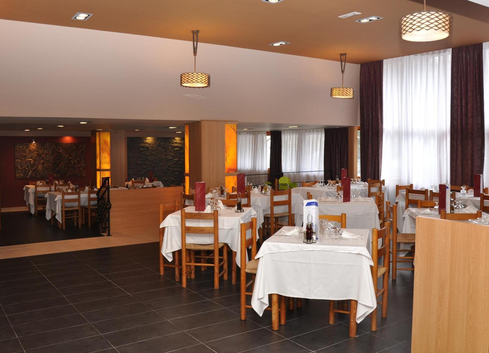 Evenia Monte Alba Hotel Cerler Ngoại thất bức ảnh