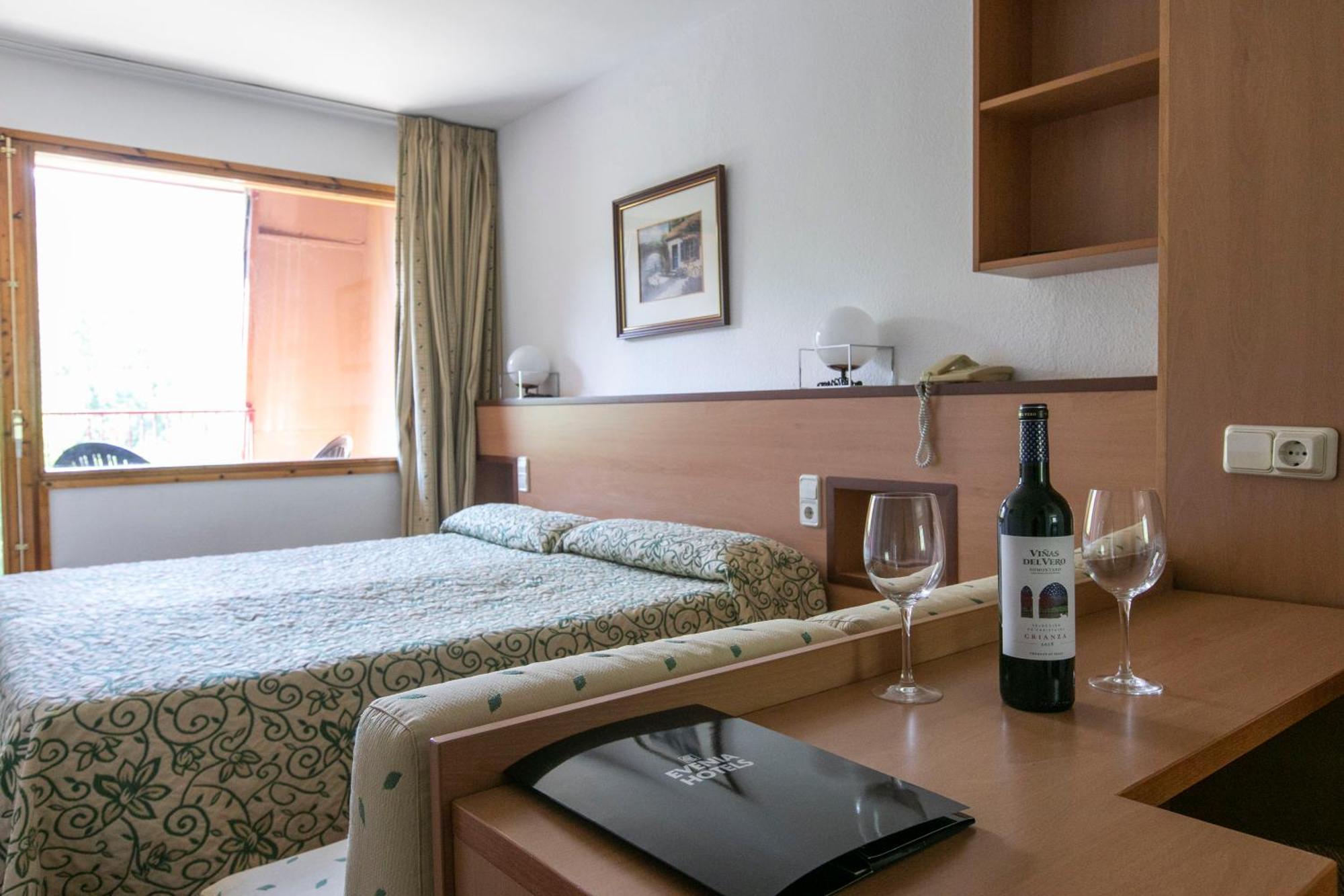 Evenia Monte Alba Hotel Cerler Ngoại thất bức ảnh
