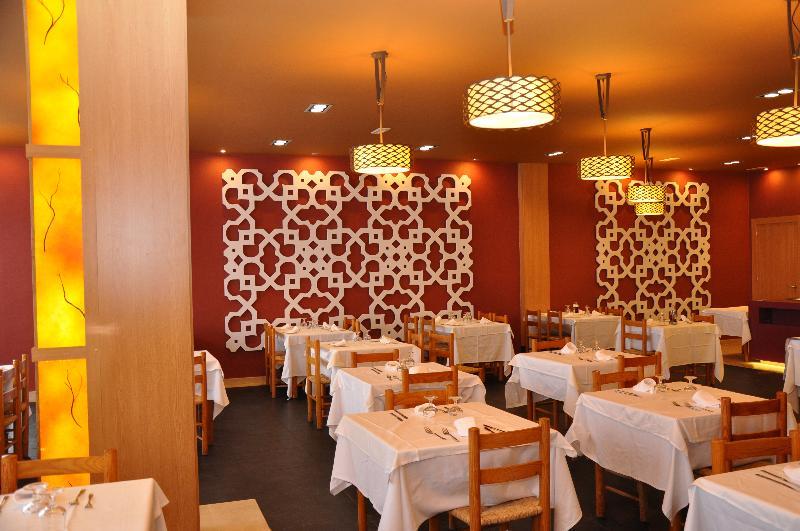 Evenia Monte Alba Hotel Cerler Ngoại thất bức ảnh