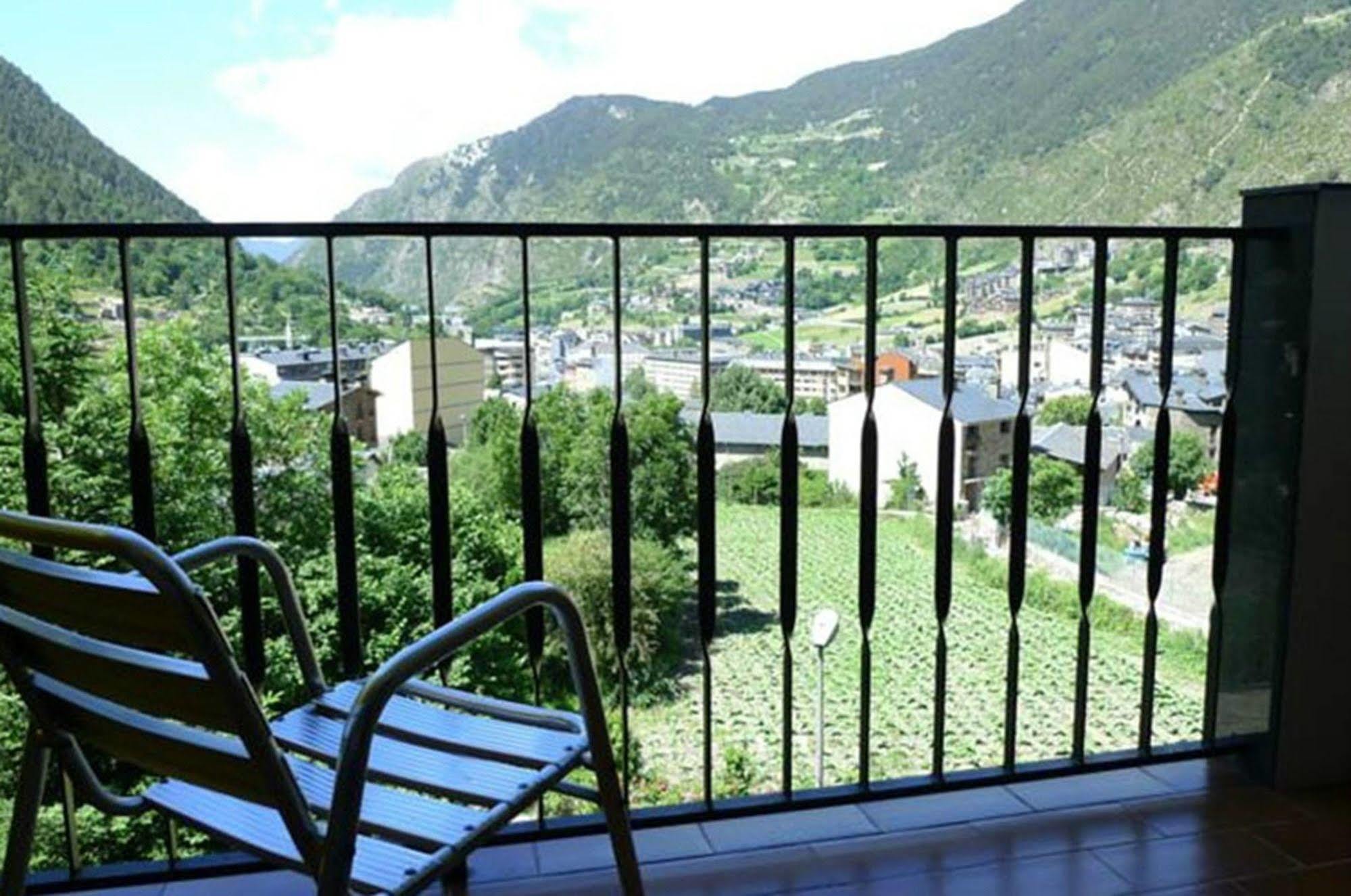 Evenia Monte Alba Hotel Cerler Ngoại thất bức ảnh